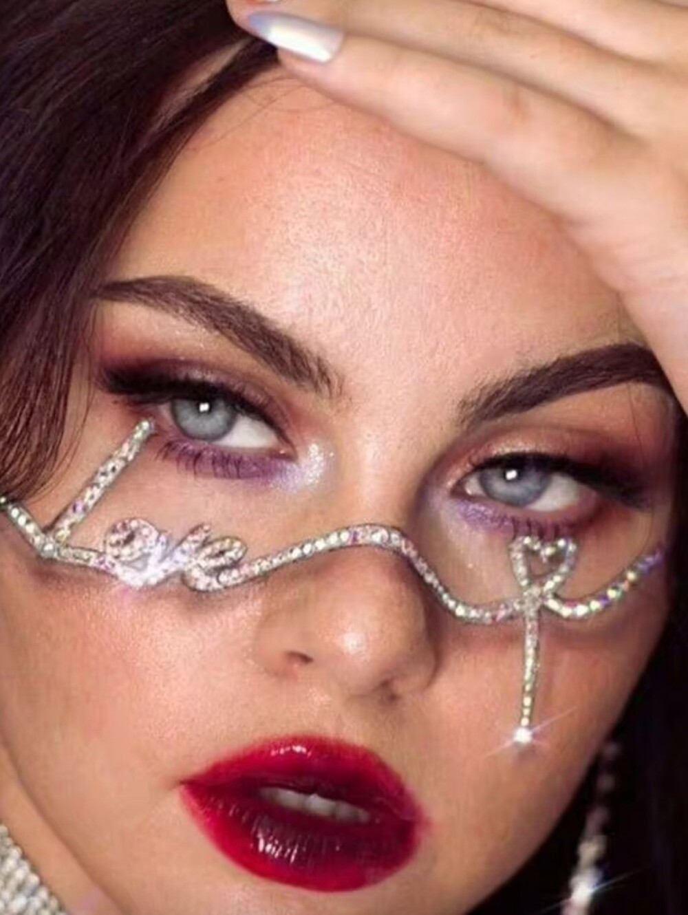 Rhinestone 'Love' Heart Eye Mask Chain - Silver No Lens Frame